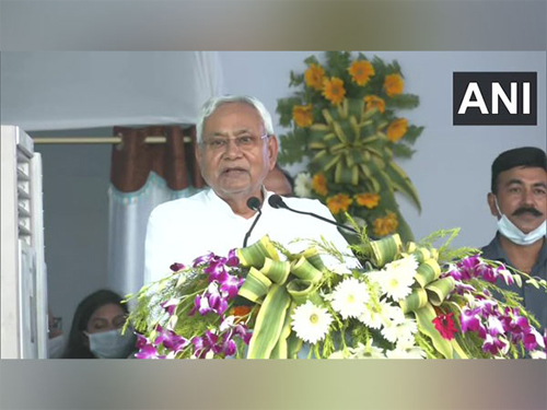 Bihar Politics Nitish Kumar's floor test will be taken on August 24