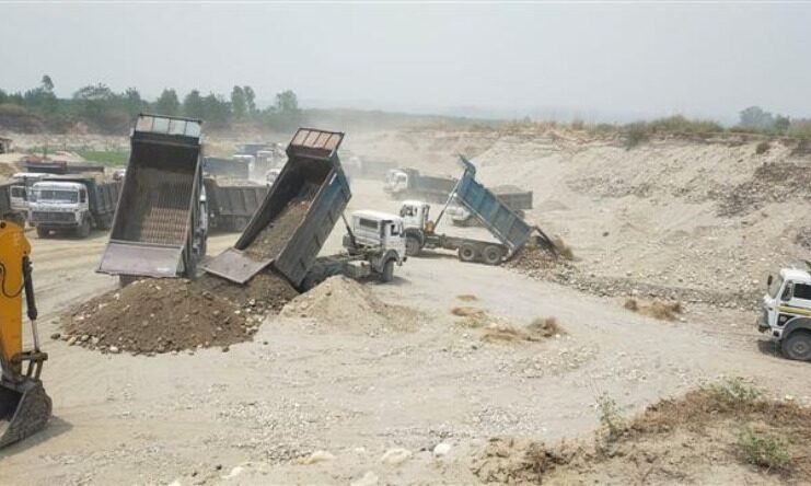 Illegal mining in Himachal