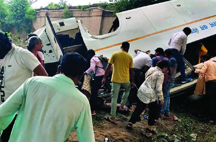 Bus Accident In Hazaribagh Jharkhand